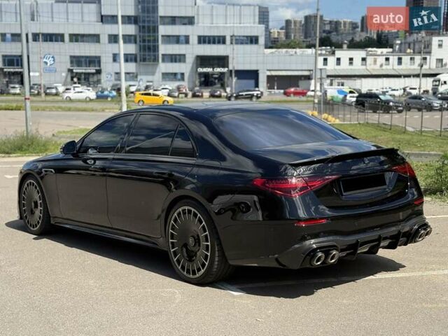 Черный Мерседес С Класс, объемом двигателя 3.98 л и пробегом 1 тыс. км за 399000 $, фото 3 на Automoto.ua