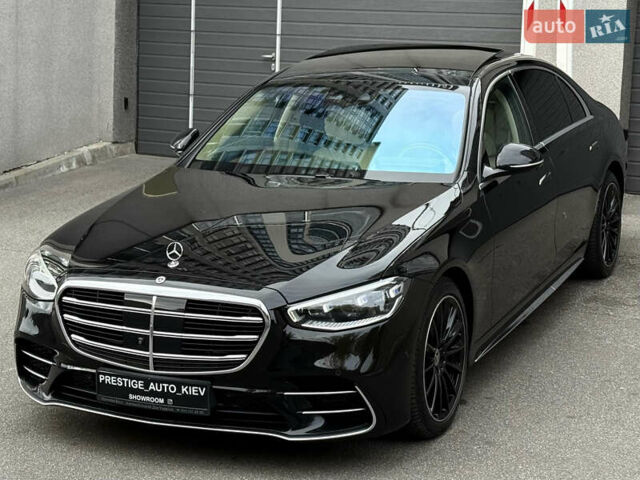 Черный Мерседес С Класс, объемом двигателя 3.98 л и пробегом 46 тыс. км за 179000 $, фото 9 на Automoto.ua