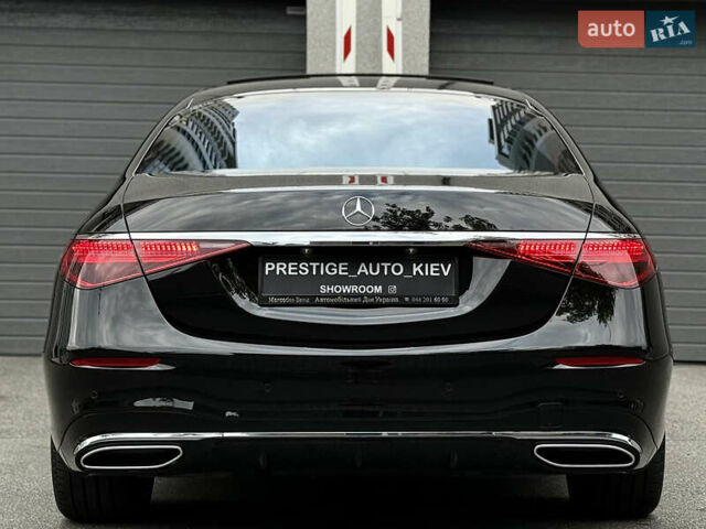 Чорний Мерседес С Клас, об'ємом двигуна 2.99 л та пробігом 17 тис. км за 175000 $, фото 16 на Automoto.ua