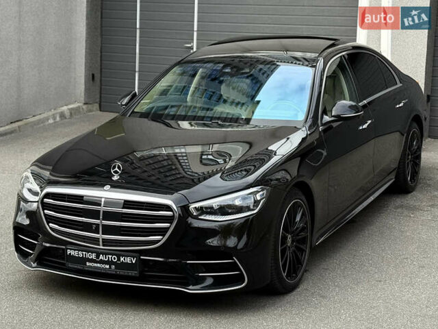 Черный Мерседес С Класс, объемом двигателя 3.98 л и пробегом 46 тыс. км за 178000 $, фото 8 на Automoto.ua