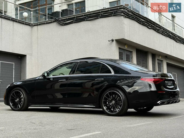 Черный Мерседес С Класс, объемом двигателя 3.98 л и пробегом 46 тыс. км за 172000 $, фото 25 на Automoto.ua