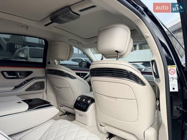 Черный Мерседес С Класс, объемом двигателя 3.98 л и пробегом 1 тыс. км за 214999 $, фото 41 на Automoto.ua