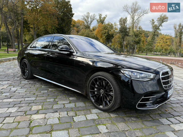 Чорний Мерседес С Клас, об'ємом двигуна 3.98 л та пробігом 13 тис. км за 223000 $, фото 1 на Automoto.ua