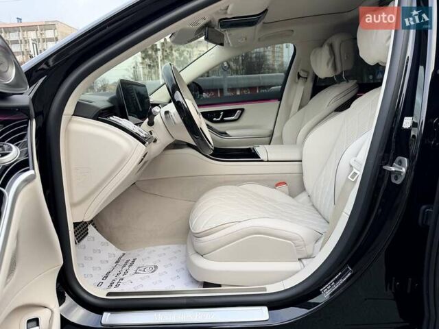 Черный Мерседес С Класс, объемом двигателя 3.98 л и пробегом 1 тыс. км за 214999 $, фото 19 на Automoto.ua