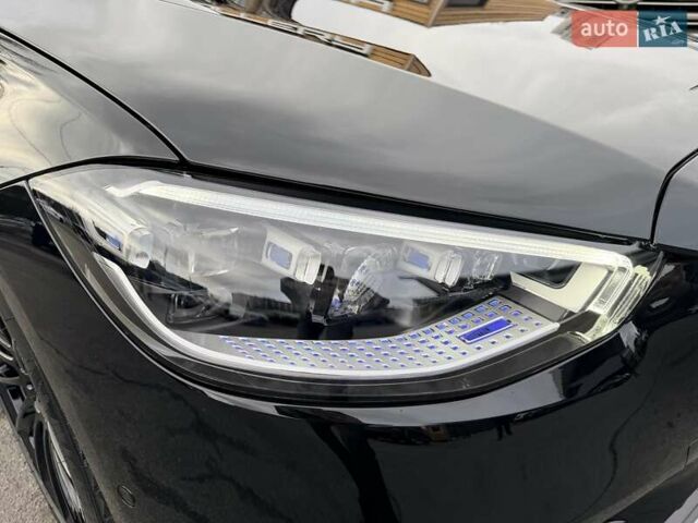 Черный Мерседес С Класс, объемом двигателя 3.98 л и пробегом 1 тыс. км за 214999 $, фото 48 на Automoto.ua