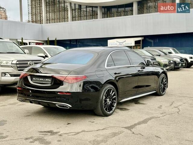 Черный Мерседес С Класс, объемом двигателя 3.98 л и пробегом 1 тыс. км за 214999 $, фото 1 на Automoto.ua