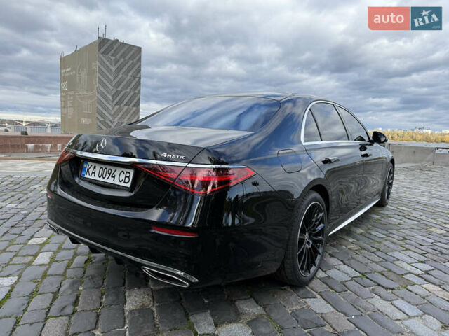 Чорний Мерседес С Клас, об'ємом двигуна 3.98 л та пробігом 13 тис. км за 223000 $, фото 2 на Automoto.ua