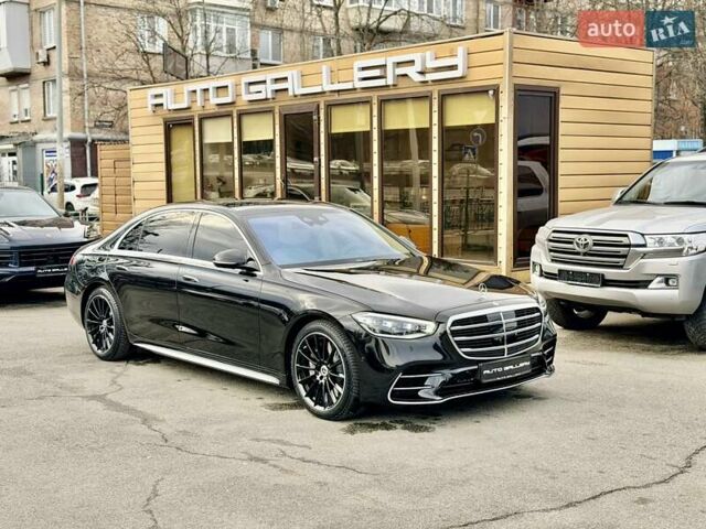Черный Мерседес С Класс, объемом двигателя 3.98 л и пробегом 1 тыс. км за 214999 $, фото 7 на Automoto.ua