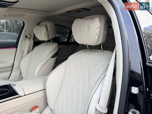 Черный Мерседес С Класс, объемом двигателя 3.98 л и пробегом 1 тыс. км за 214999 $, фото 21 на Automoto.ua