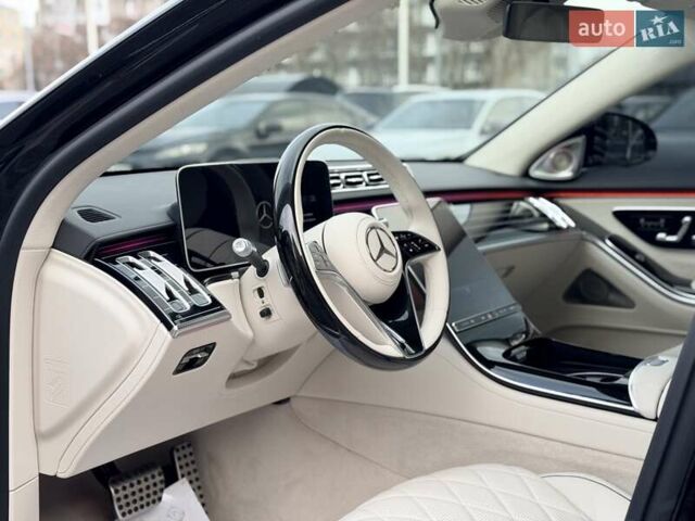 Черный Мерседес С Класс, объемом двигателя 3.98 л и пробегом 1 тыс. км за 214999 $, фото 18 на Automoto.ua