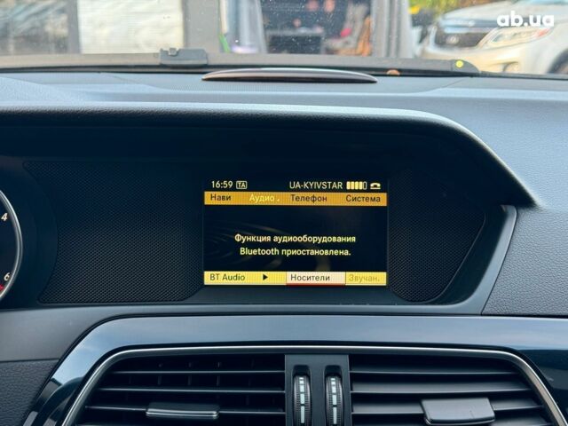 Черный Мерседес С Класс, объемом двигателя 2.2 л и пробегом 240 тыс. км за 10000 $, фото 26 на Automoto.ua