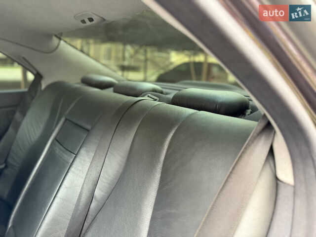 Фіолетовий Мерседес С Клас, об'ємом двигуна 3.2 л та пробігом 398 тис. км за 5500 $, фото 14 на Automoto.ua