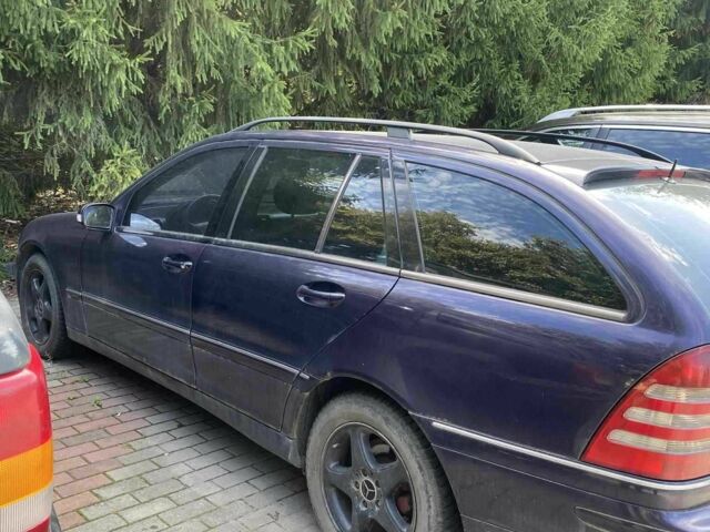 Фиолетовый Мерседес С Класс, объемом двигателя 2.69 л и пробегом 361 тыс. км за 4100 $, фото 1 на Automoto.ua