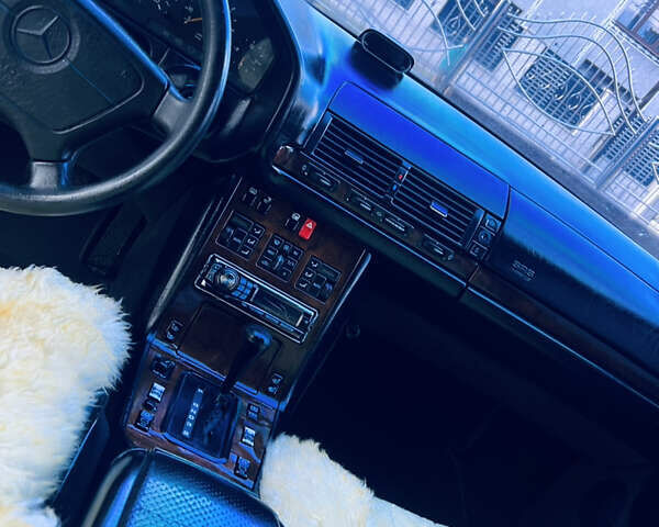 Коричневый Мерседес С Класс, объемом двигателя 3.5 л и пробегом 400 тыс. км за 5300 $, фото 13 на Automoto.ua