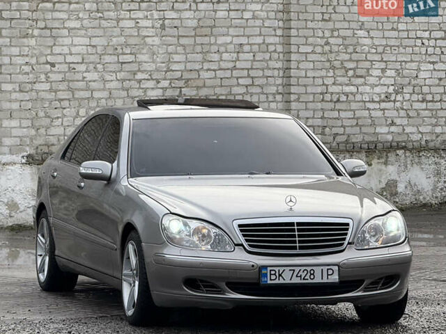 Коричневий Мерседес С Клас, об'ємом двигуна 5 л та пробігом 402 тис. км за 6499 $, фото 14 на Automoto.ua
