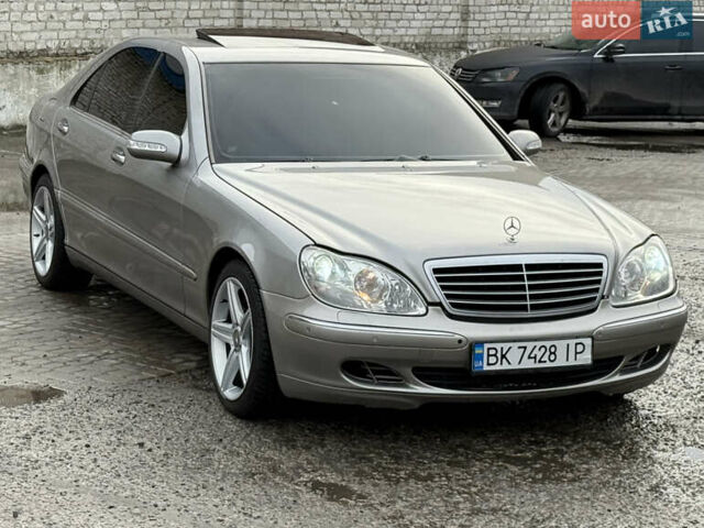 Коричневий Мерседес С Клас, об'ємом двигуна 5 л та пробігом 403 тис. км за 6399 $, фото 11 на Automoto.ua