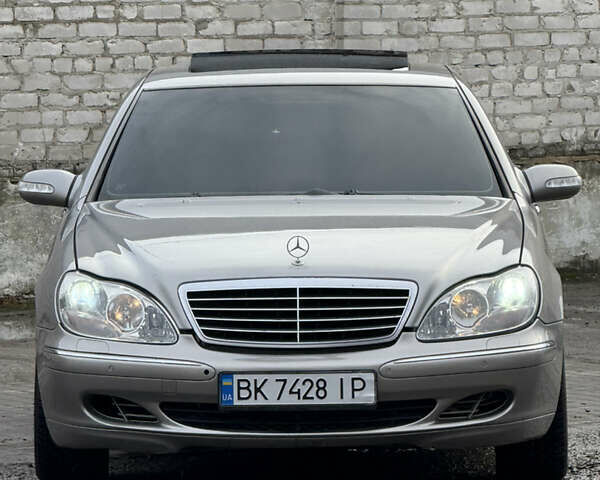 Коричневий Мерседес С Клас, об'ємом двигуна 5 л та пробігом 402 тис. км за 6499 $, фото 17 на Automoto.ua