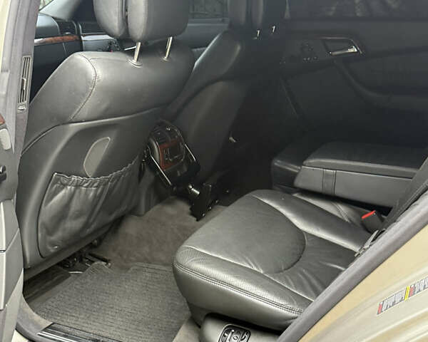 Коричневый Мерседес С Класс, объемом двигателя 5 л и пробегом 402 тыс. км за 6499 $, фото 34 на Automoto.ua