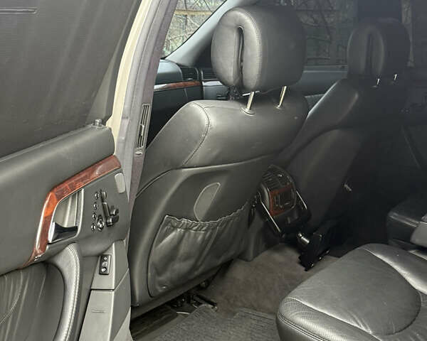 Коричневый Мерседес С Класс, объемом двигателя 5 л и пробегом 402 тыс. км за 6499 $, фото 39 на Automoto.ua