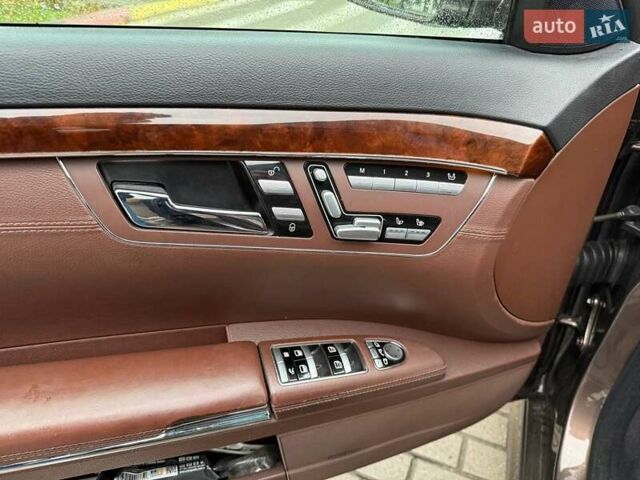 Мерседес С Класс 2009 в Коломые на Automoto.ua Коричневый Мерседес С Класс, объемом двигателя 3 л и пробегом 389 тыс. км за 19900 $, фото 14 на Automoto.ua