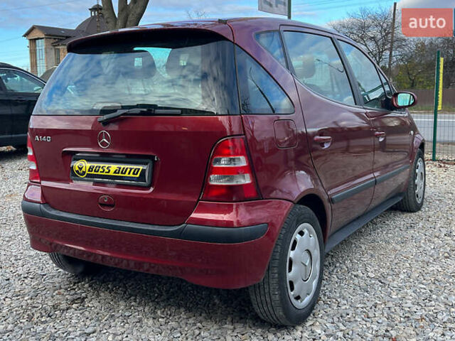 Красный Мерседес С Класс, объемом двигателя 1.4 л и пробегом 200 тыс. км за 4300 $, фото 6 на Automoto.ua