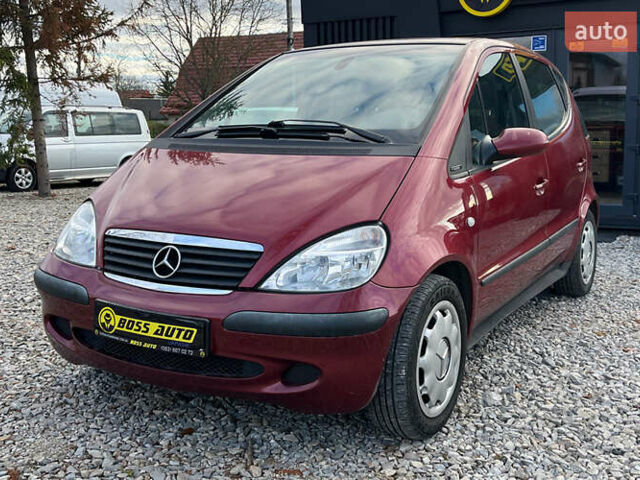 Красный Мерседес С Класс, объемом двигателя 1.4 л и пробегом 200 тыс. км за 4300 $, фото 2 на Automoto.ua