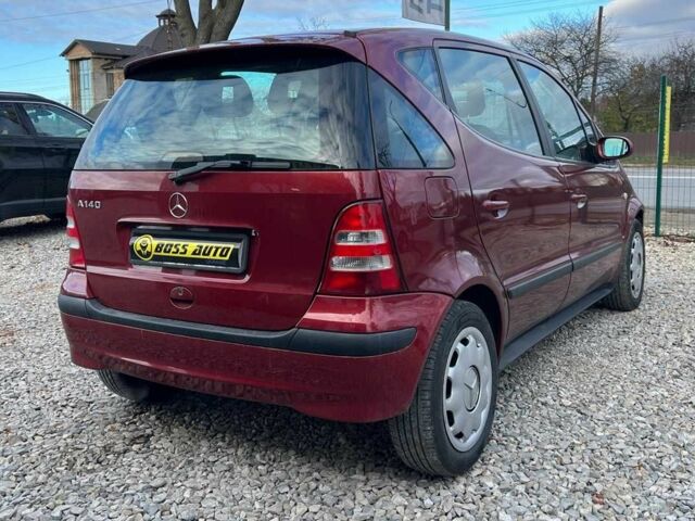 Красный Мерседес С Класс, объемом двигателя 1.4 л и пробегом 200 тыс. км за 4499 $, фото 6 на Automoto.ua