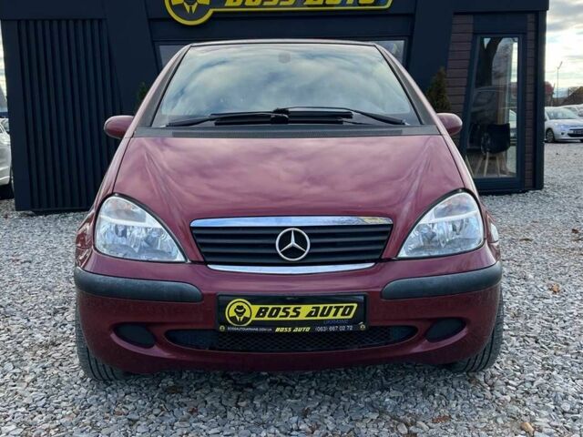 Красный Мерседес С Класс, объемом двигателя 1.4 л и пробегом 200 тыс. км за 4499 $, фото 1 на Automoto.ua