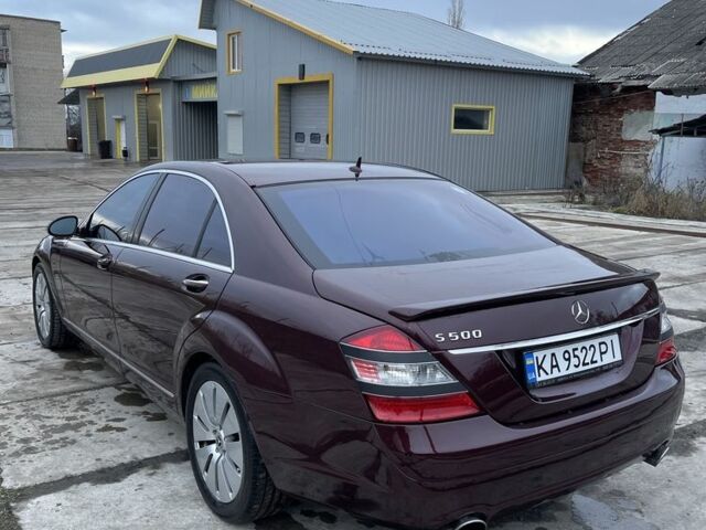 Красный Мерседес С Класс, объемом двигателя 5.5 л и пробегом 238 тыс. км за 9200 $, фото 4 на Automoto.ua