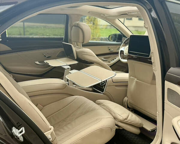 Красный Мерседес С Класс, объемом двигателя 4.66 л и пробегом 75 тыс. км за 49000 $, фото 15 на Automoto.ua