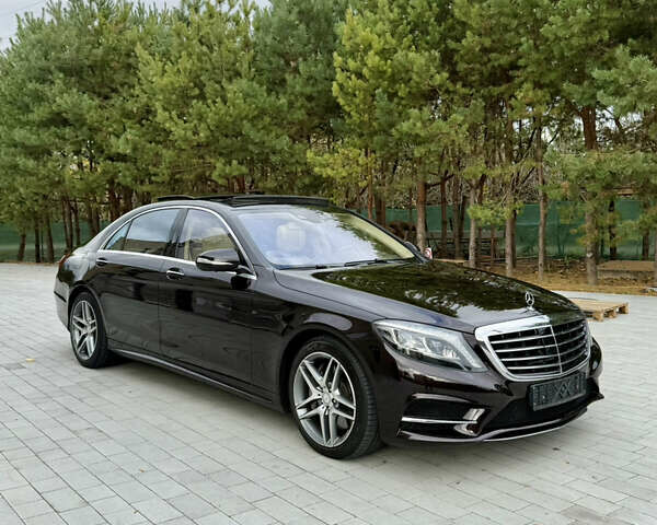 Красный Мерседес С Класс, объемом двигателя 4.66 л и пробегом 75 тыс. км за 49000 $, фото 3 на Automoto.ua