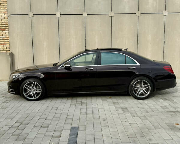 Красный Мерседес С Класс, объемом двигателя 4.66 л и пробегом 75 тыс. км за 49000 $, фото 2 на Automoto.ua