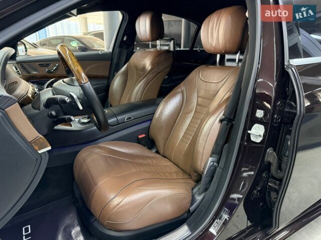 Красный Мерседес С Класс, объемом двигателя 4.66 л и пробегом 136 тыс. км за 29900 $, фото 19 на Automoto.ua