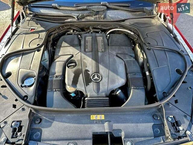 Червоний Мерседес С Клас, об'ємом двигуна 2.99 л та пробігом 74 тис. км за 14000 $, фото 6 на Automoto.ua