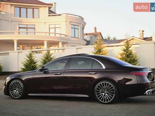 Красный Мерседес С Класс, объемом двигателя 4 л и пробегом 51 тыс. км за 99999 $, фото 21 на Automoto.ua