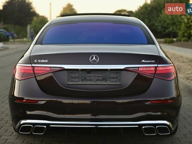 Красный Мерседес С Класс, объемом двигателя 4 л и пробегом 51 тыс. км за 99999 $, фото 22 на Automoto.ua