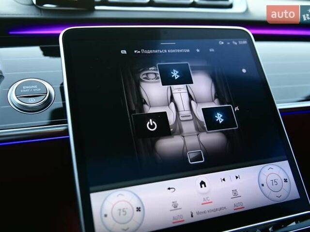 Красный Мерседес С Класс, объемом двигателя 4 л и пробегом 51 тыс. км за 99999 $, фото 64 на Automoto.ua