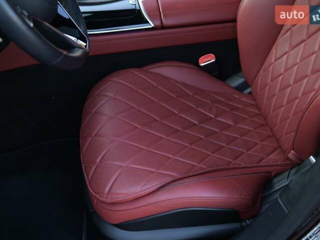 Красный Мерседес С Класс, объемом двигателя 4 л и пробегом 51 тыс. км за 99999 $, фото 57 на Automoto.ua