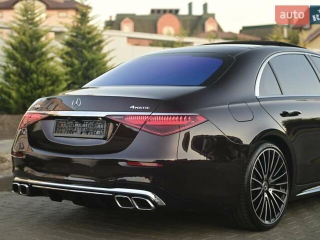 Красный Мерседес С Класс, объемом двигателя 4 л и пробегом 51 тыс. км за 99999 $, фото 35 на Automoto.ua