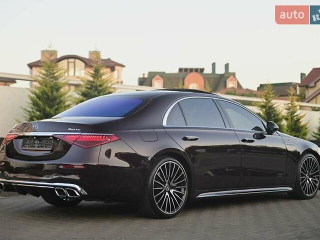 Красный Мерседес С Класс, объемом двигателя 4 л и пробегом 51 тыс. км за 99999 $, фото 37 на Automoto.ua