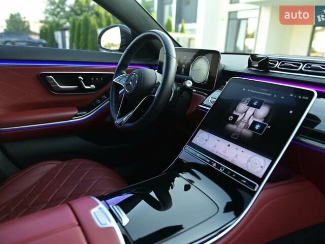 Красный Мерседес С Класс, объемом двигателя 4 л и пробегом 51 тыс. км за 99999 $, фото 67 на Automoto.ua