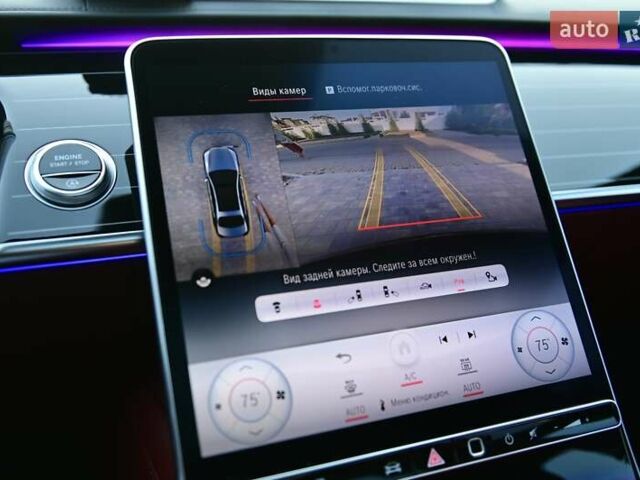 Красный Мерседес С Класс, объемом двигателя 4 л и пробегом 51 тыс. км за 99999 $, фото 63 на Automoto.ua