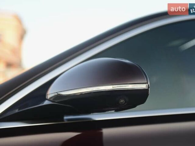 Красный Мерседес С Класс, объемом двигателя 4 л и пробегом 51 тыс. км за 99999 $, фото 44 на Automoto.ua