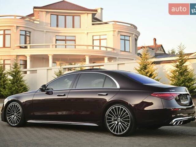 Красный Мерседес С Класс, объемом двигателя 4 л и пробегом 51 тыс. км за 99999 $, фото 23 на Automoto.ua