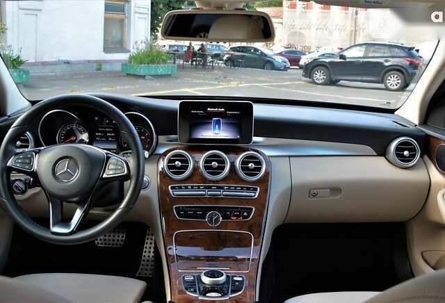 Мерседес С Класс, объемом двигателя 2 л и пробегом 96 тыс. км за 27777 $, фото 24 на Automoto.ua