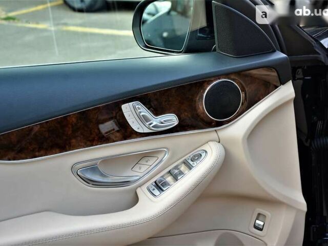 Мерседес С Класс, объемом двигателя 2 л и пробегом 96 тыс. км за 27777 $, фото 20 на Automoto.ua