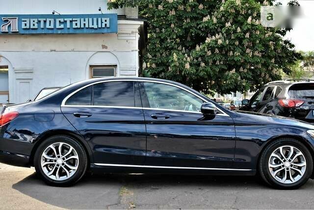 Мерседес С Класс, объемом двигателя 2 л и пробегом 96 тыс. км за 27777 $, фото 6 на Automoto.ua