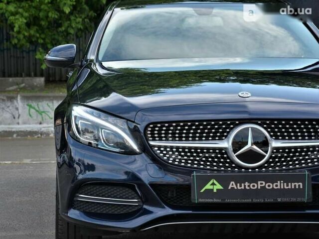 Мерседес С Класс, объемом двигателя 2 л и пробегом 96 тыс. км за 27777 $, фото 11 на Automoto.ua