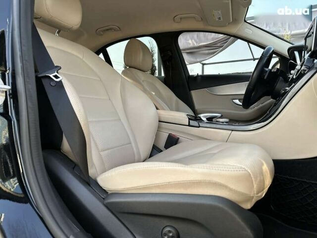 Мерседес С Класс, объемом двигателя 2 л и пробегом 209 тыс. км за 17900 $, фото 18 на Automoto.ua
