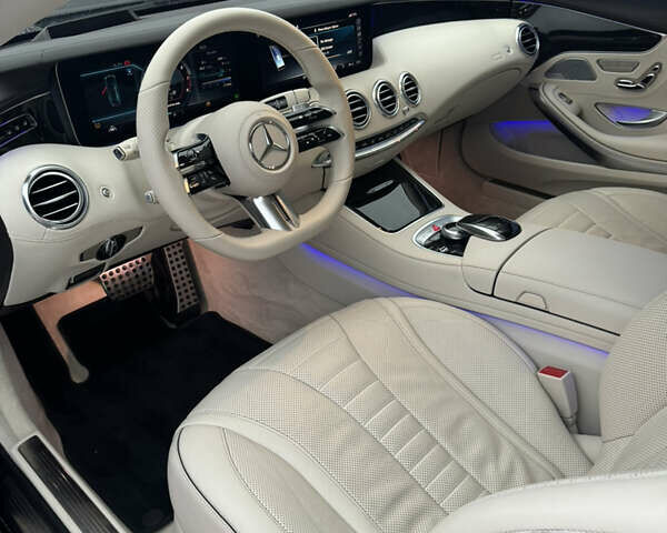 Мерседес С Класс, объемом двигателя 4.7 л и пробегом 117 тыс. км за 52000 $, фото 12 на Automoto.ua